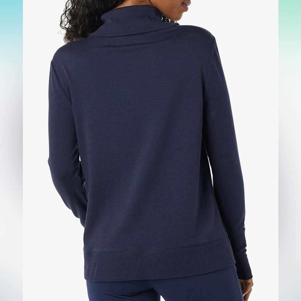 Women's Navy Sweater NWT - Picture 2 of 8